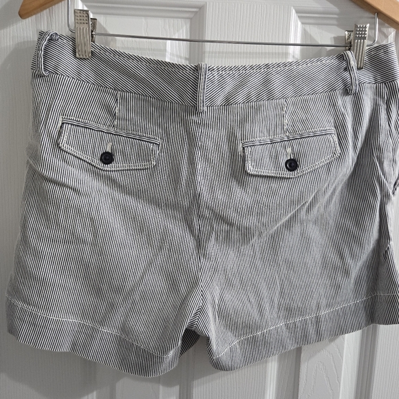 Banana Republic Martin Fit Striped Shorts Sz 10 Stretch EUC - Picture 3 of 5